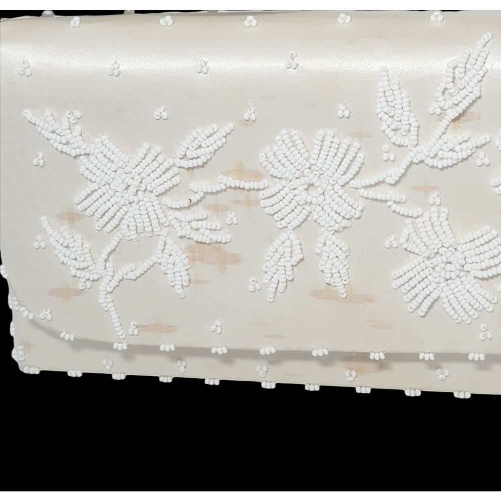 VINTAGE EMSON IVORY BEADED CLUTCH PURSE WITH HANDLE MADE ON HONG KONG READ - Picture 2 of 10